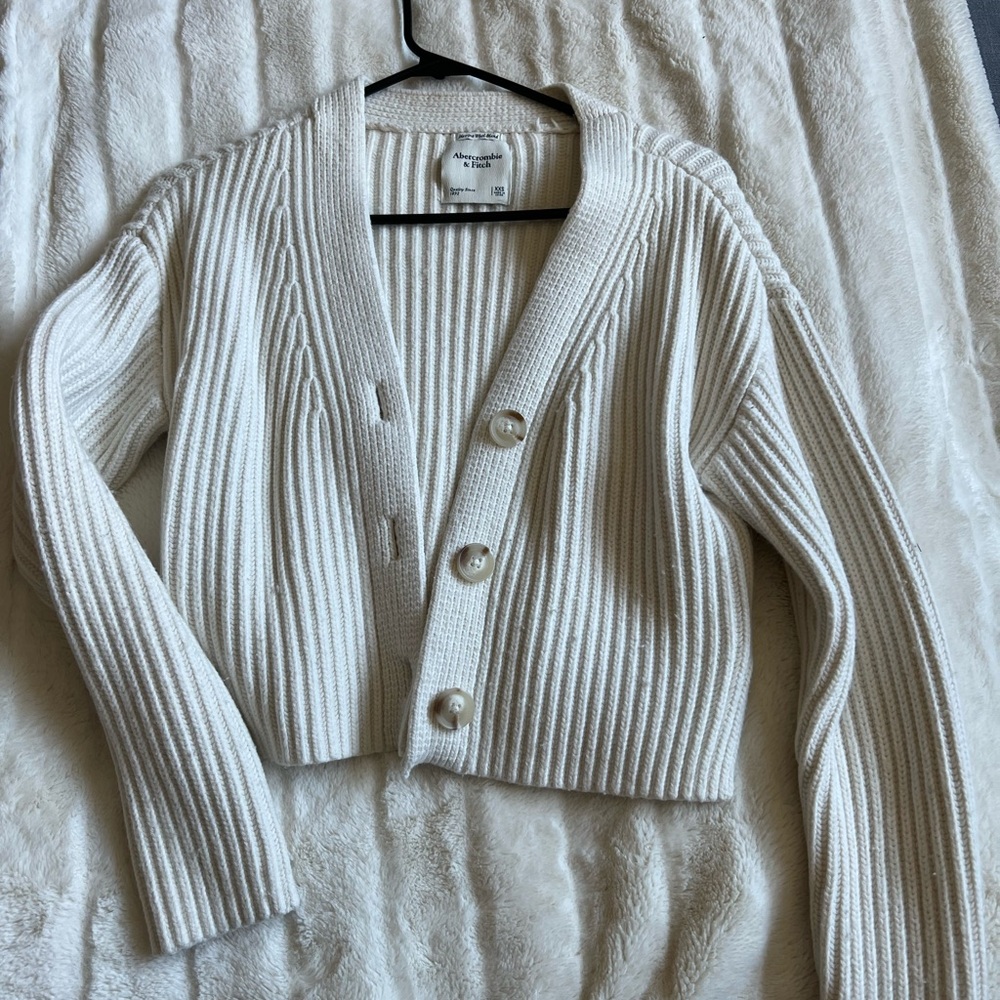 Abercrombie & Fitch White Ribbed Cardigan